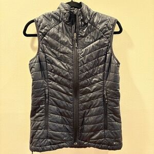 REI Women's Black Vest